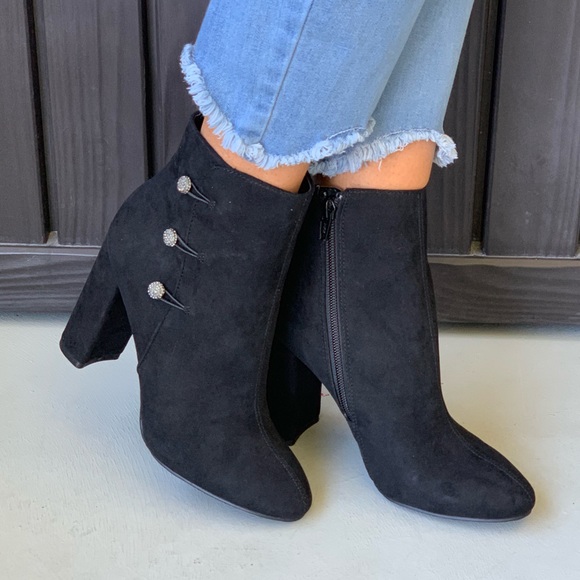 Velvet Sparkle Buttons Block Heel Ankle Booties - Picture 4 of 8